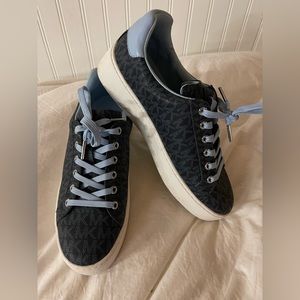 Michael Kors Poppy Lace Up Shoes